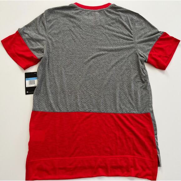 Nike Men's Gray/Red Team Player Short Sleeve CI4545-034 Size M NWT. - Picture 2 of 10